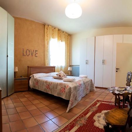 Hause Megghi Apartment Gambassi Terme Exterior photo