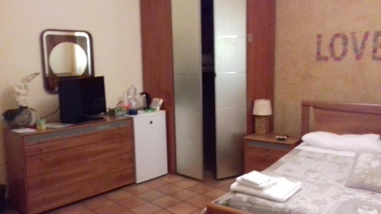 Hause Megghi Apartment Gambassi Terme Exterior photo