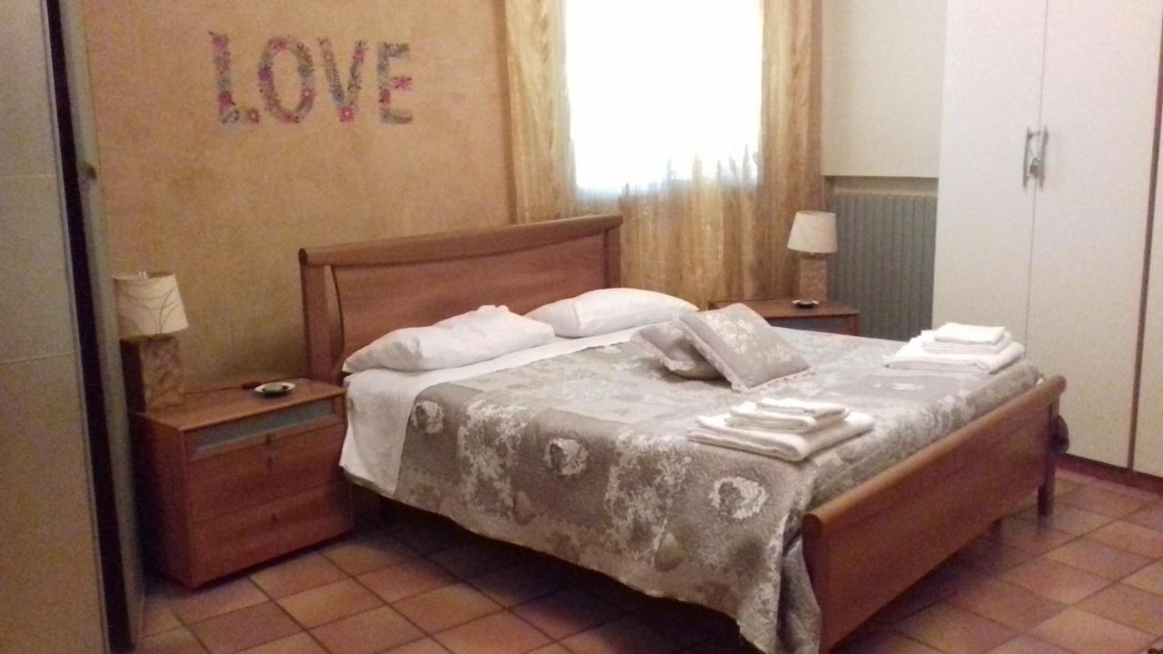 Hause Megghi Apartment Gambassi Terme Exterior photo