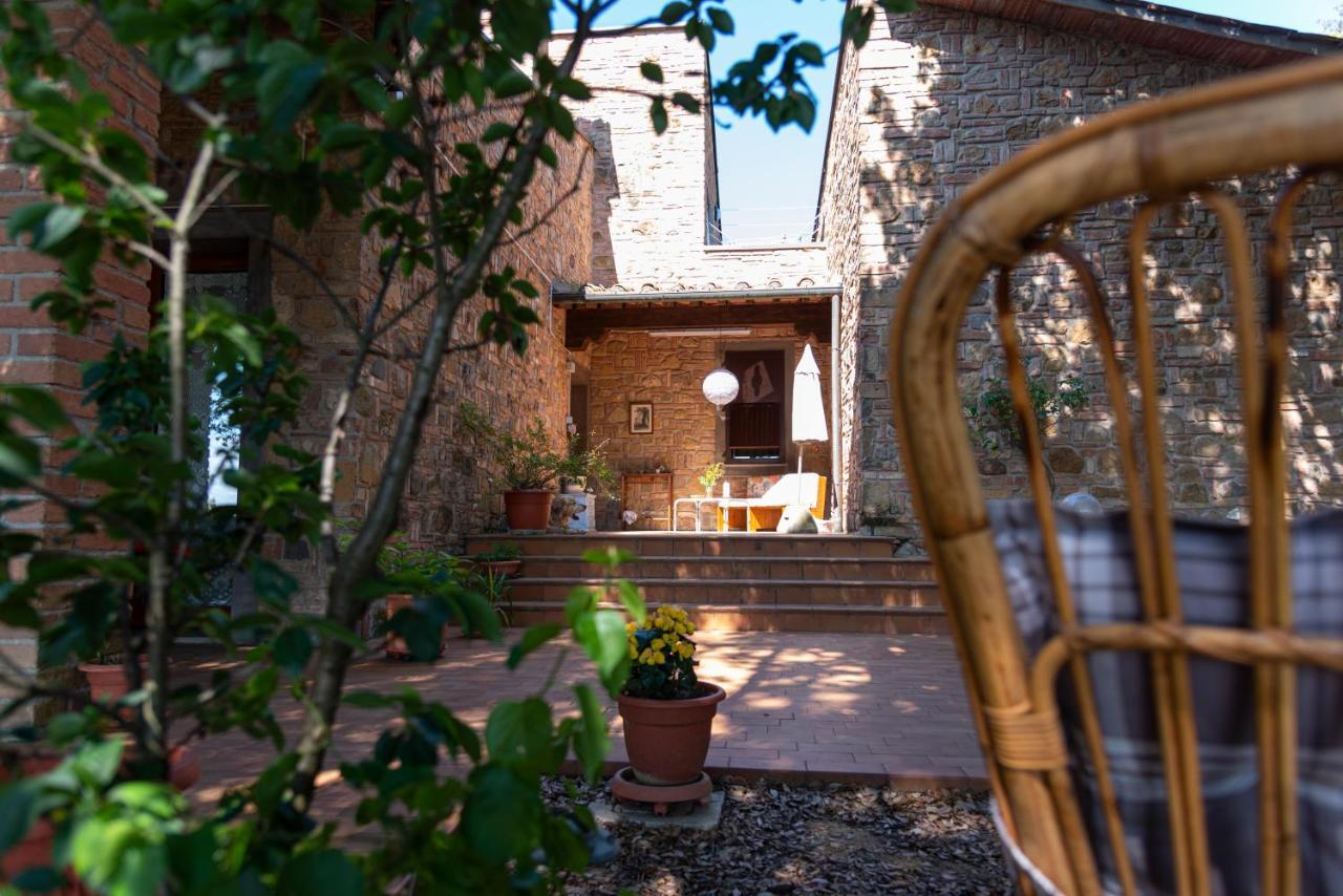 Hause Megghi Apartment Gambassi Terme Exterior photo